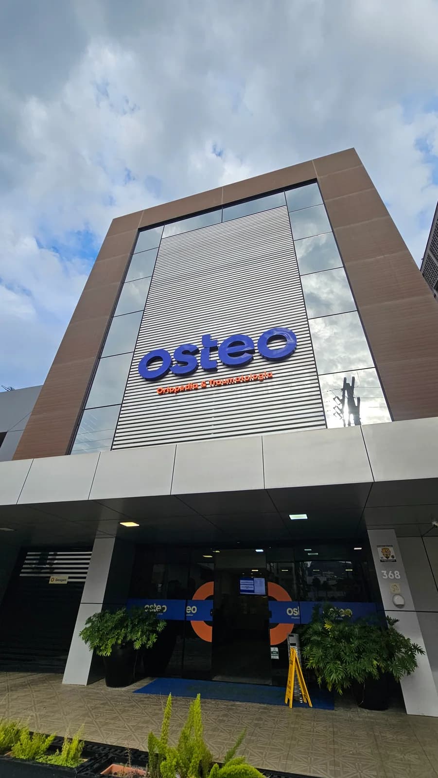 Fachada da Osteo Ortopedia e Traumatologia em Criciúma